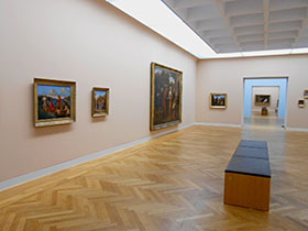 Besucher im Museum Georg Schfer