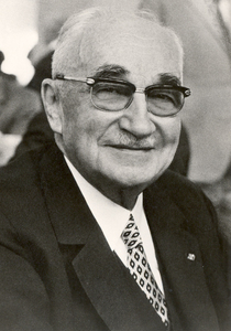 Dr. Georg Schfer
